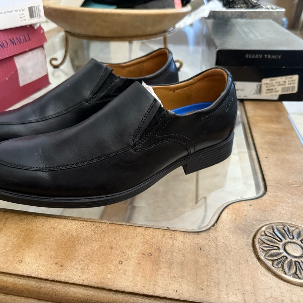 Men's Black Leather Slip-On Shoes